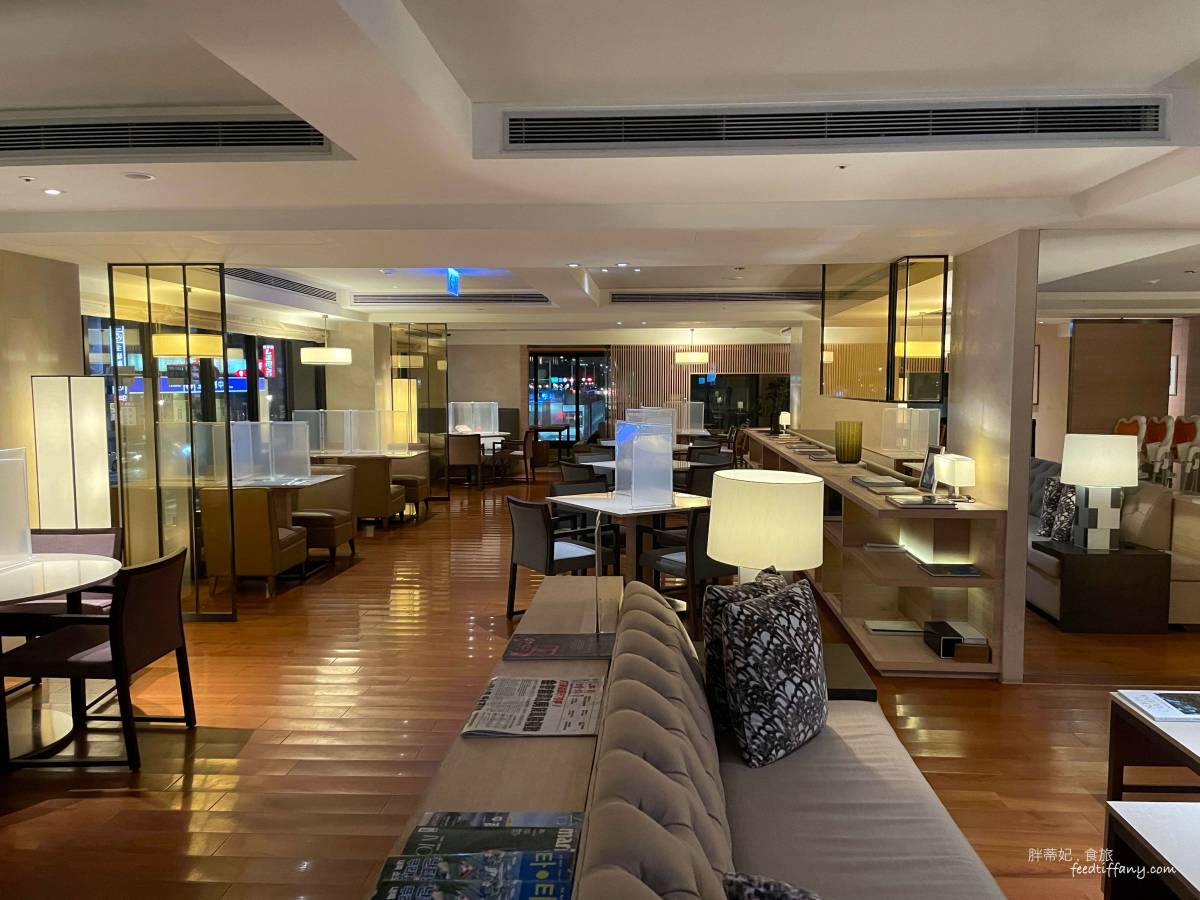 住宿| 和逸飯店台北忠孝館Hotel Cozzi 近捷運、離華山文創園區走路只要 5 分鐘,對面還有超人氣阜杭豆漿 - 第7張圖